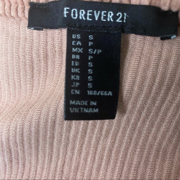 Forever 21 skirt - Picture 3 of 3